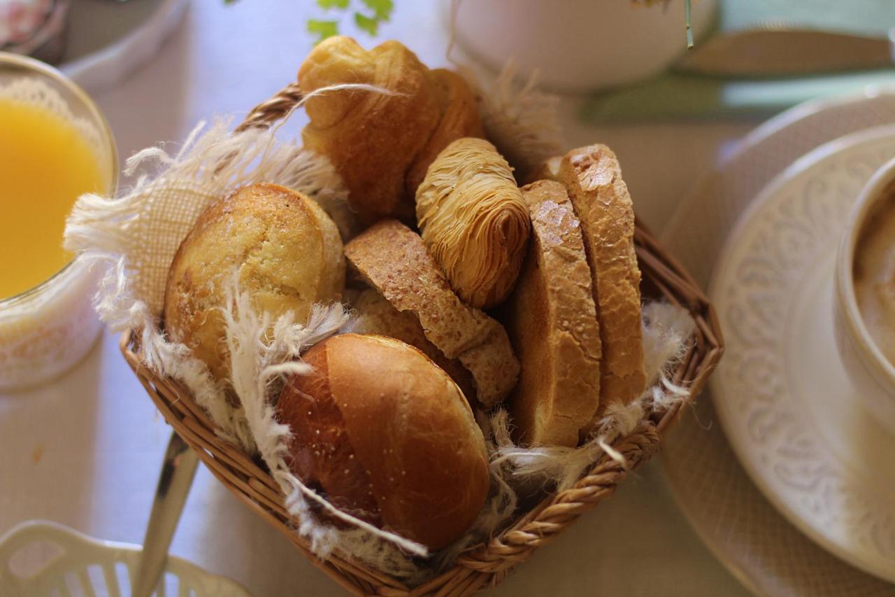 Bed and Breakfast Dependance Royale Caserta Exterior foto