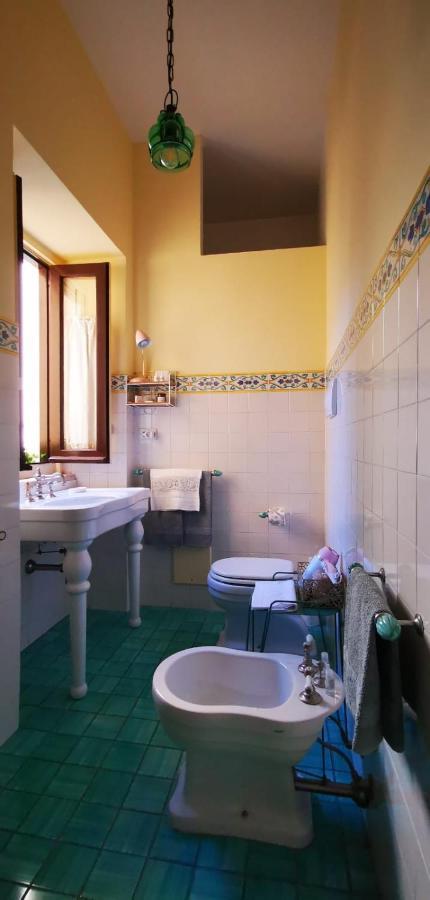 Bed and Breakfast Dependance Royale Caserta Exterior foto