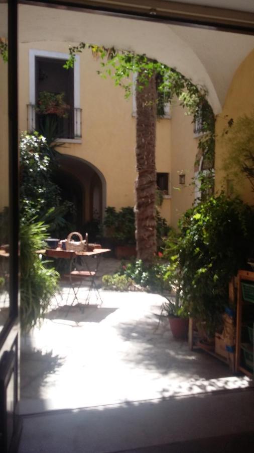 Bed and Breakfast Dependance Royale Caserta Exterior foto